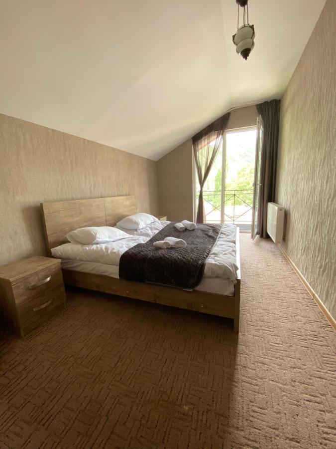 Uptown Boutique Kazbegi Hotel Exterior photo