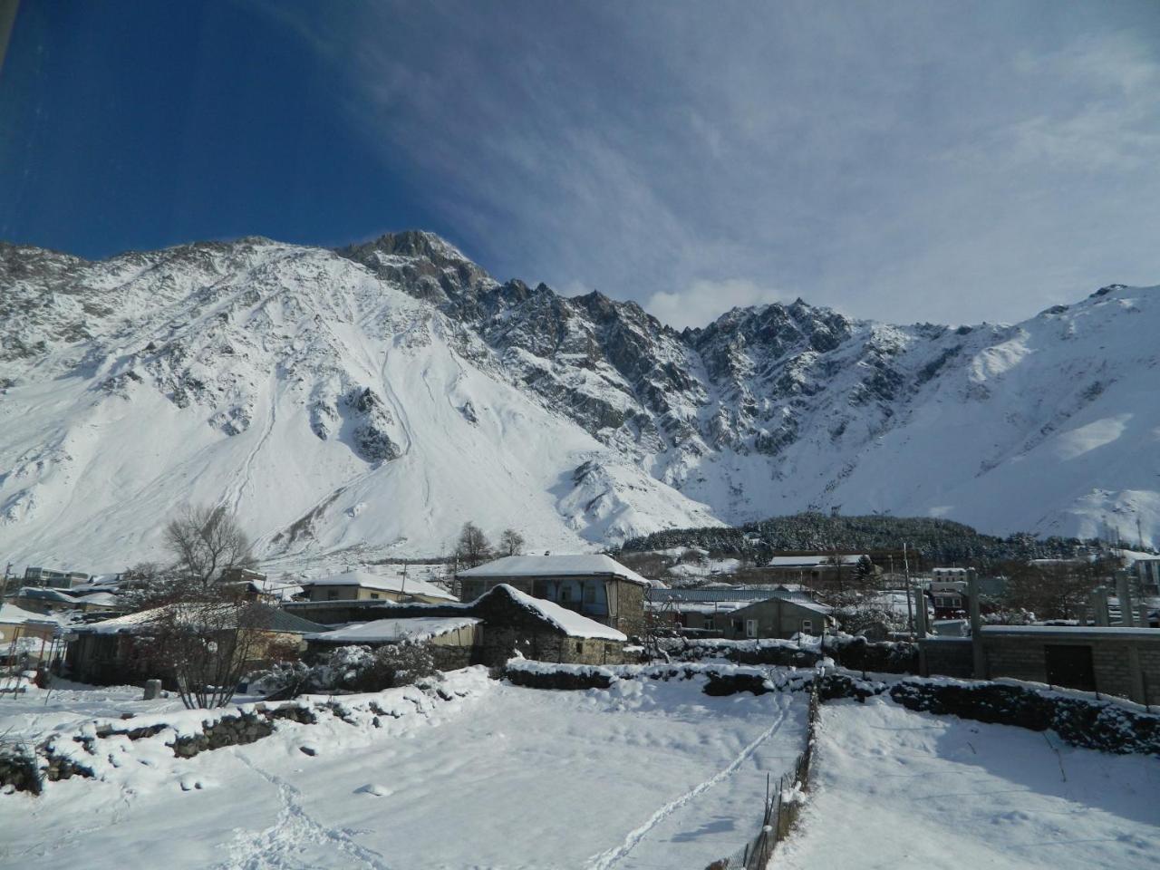 Uptown Boutique Kazbegi Hotel Exterior photo